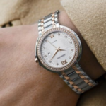 ciri-jam-tangan-cartier