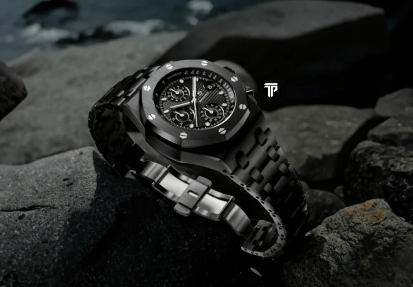 Audemars_Piguet_s_Masterpiece__The_Royal_Oak_Offshore_Selfwinding_Chronograph_Black_Ceramic
