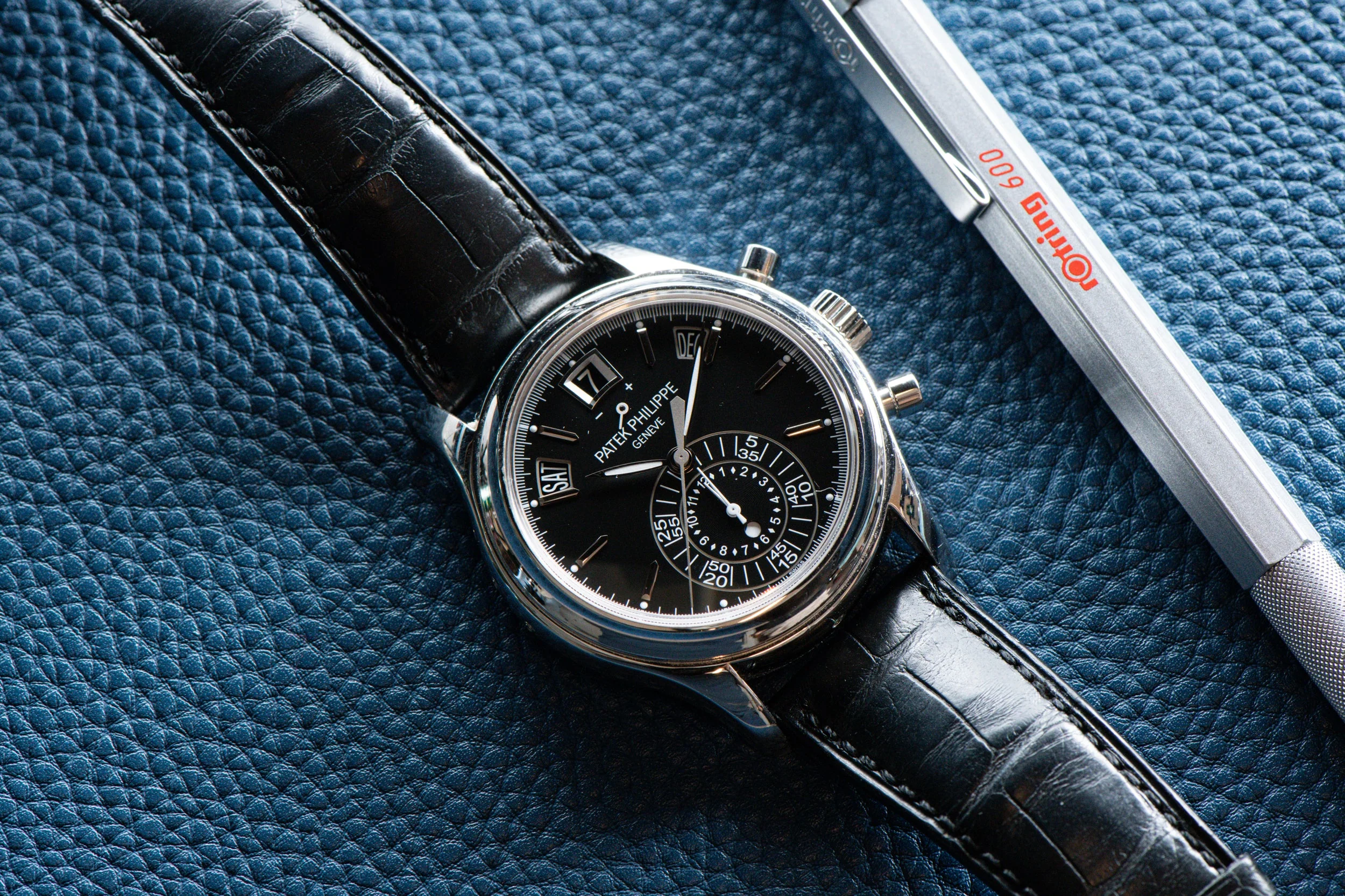 AS09176_40930302_PATEKPHILIPPE_ANNUALCALENDARCHRONOGRAPH_5960P-016-6_6ea236f1-a754-4b8c-863f-9b8f29e8ba28